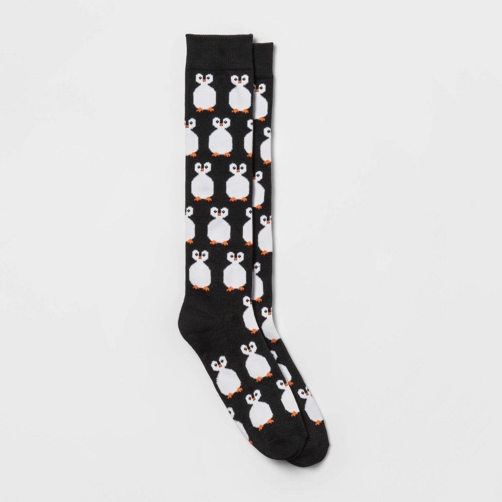 Penguin Knee High black Socks women' Size 4-10 nwt